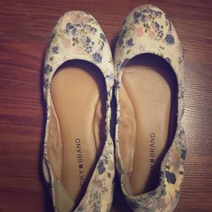 Lucky Brand Flats